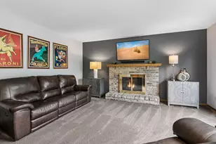 1636 Ashbury Pl, Eagan, MN 55122 - Photo 19