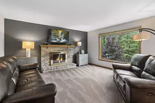 1636 Ashbury Pl, Eagan, MN 55122 - Photo 17