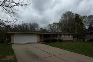 19115 Homestead Cir, Eden Prairie, MN 55346 - Photo 1