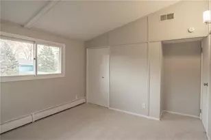 19115 Homestead Cir, Eden Prairie, MN 55346 - Photo 17