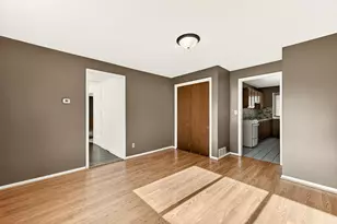115 6th St NW, Rochester, MN 55901 - Photo 9