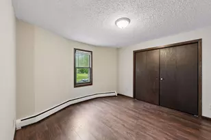 1282 Hewitt Ave, Saint Paul, MN 55104 - Photo 17