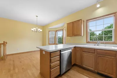 14157 43rd Avenue N, Plymouth, MN 55446 - Photo 9