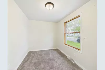 433 30th Avenue N, Saint Cloud, MN 56303 - Photo 9