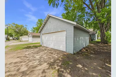 433 30th Avenue N, Saint Cloud, MN 56303 - Photo 25
