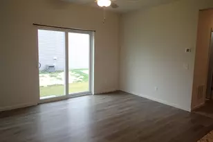 39872 Fallbrook Ave, North Branch, MN 55056 - Photo 5