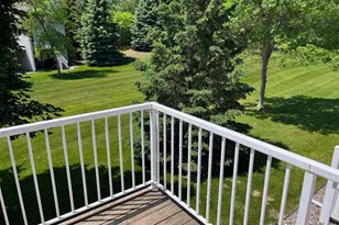 343 Wagon Wheel Ln, Chaska, MN 55318 - Photo 13