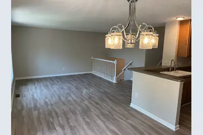 343 Wagon Wheel Lane, Chaska, MN 55318 - Photo 9