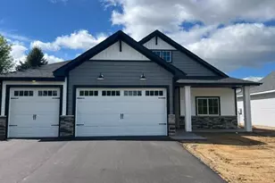 1231 Honeysuckle Ln, Cambridge, MN 55008 - Photo 1
