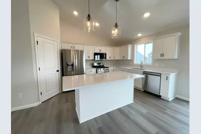 4660 199th Street N, Forest Lake, MN 55025 - Photo 3