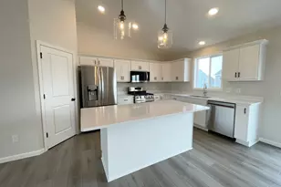 4660 199th St N, Forest Lake, MN 55025 - Photo 3