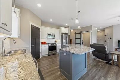 104 Dancing Waters Circle, Mankato, MN 56001 - Photo 5