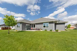 104 Dancing Waters Cir, Mankato, MN 56001 - Photo 37