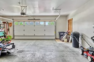 906 Lake Forest Cir, Detroit Lakes, MN 56501 - Photo 45