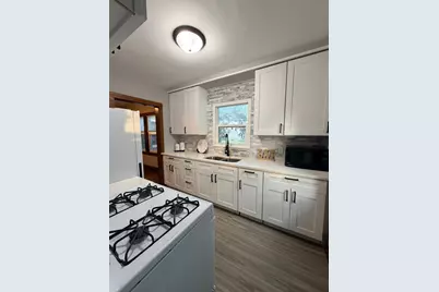 101 Wood Street N, Mora, MN 55051 - Photo 3