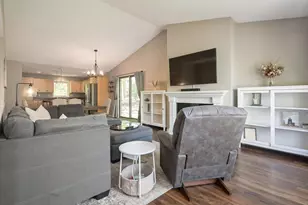 1003 Farrell St S, Maplewood, MN 55119 - Photo 29