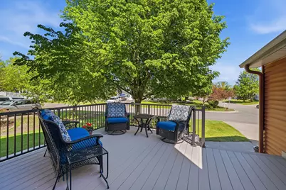 1165 Berwick Lane, Mahtomedi, MN 55115 - Photo 3