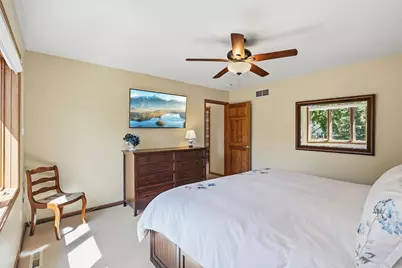 1165 Berwick Lane, Mahtomedi, MN 55115 - Photo 27
