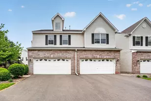 15277 Florist Cir, Apple Valley, MN 55124 - Photo 3