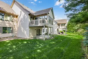8313 Essex Rd, Chanhassen, MN 55317 - Photo 3