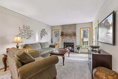 14301 Bedford Drive, Eden Prairie, MN 55346 - Photo 5