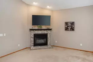 17213 Rogers Rd, Eden Prairie, MN 55347 - Photo 5