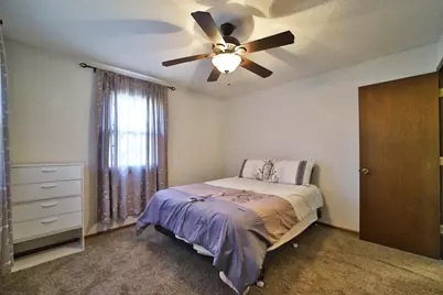 521 5th Street NE, Staples, MN 56479 - Photo 9