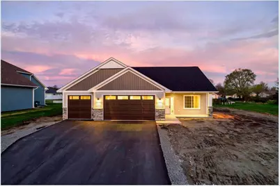930 E 10th Street, Litchfield, MN 55355 - Photo 1