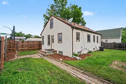 3600 Noble Avenue N, Robbinsdale, MN 55422 - Photo 3