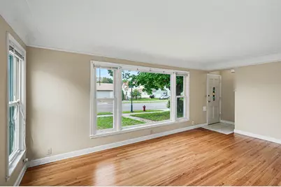 3600 Noble Avenue N, Robbinsdale, MN 55422 - Photo 7