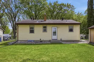 1219 12th St S, Moorhead, MN 56560 - Photo 27