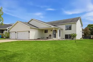 1385 Cottage Ln SE, Owatonna, MN 55060 - Photo 1