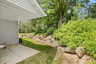 2828 Brewers Ln, Stillwater, MN 55082 - Photo 29