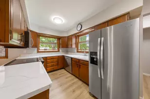 808 E Vine St, Owatonna, MN 55060 - Photo 15
