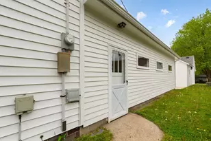 808 E Vine St, Owatonna, MN 55060 - Photo 11