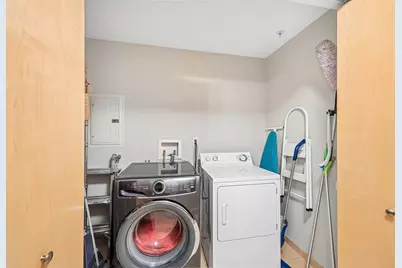 212 N 1st Street #306, Minneapolis, MN 55401 - Photo 31