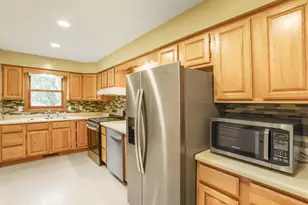 13545 Andrews Ave, Lindstrom, MN 55045 - Photo 5