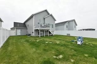 7345 23rd St S, Fargo, ND 58104 - Photo 33