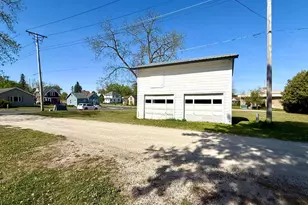 512 S Broadway St, Spring Valley, MN 55975 - Photo 27