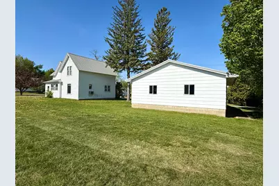 512 S Broadway Street, Spring Valley, MN 55975 - Photo 3