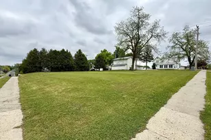512 S Broadway St, Spring Valley, MN 55975 - Photo 25