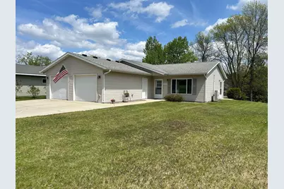 909 Oak Street, Alexandria, MN 56308 - Photo 1