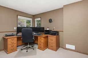 2885 Zanzibar Ln N, Plymouth, MN 55447 - Photo 31