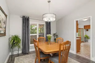 2885 Zanzibar Ln N, Plymouth, MN 55447 - Photo 9