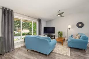 2885 Zanzibar Ln N, Plymouth, MN 55447 - Photo 7