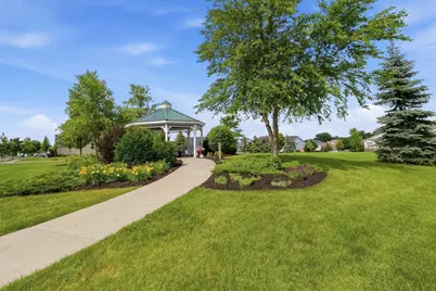 18125 73rd Place N, Maple Grove, MN 55311 - Photo 33