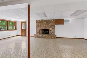 3931 Huntingdon Dr, Hopkins, MN 55305 - Photo 45