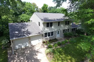 3931 Huntingdon Dr, Hopkins, MN 55305 - Photo 15