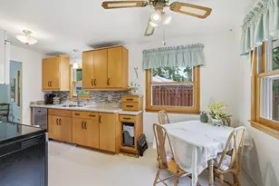 3110 W 82nd St, Bloomington, MN 55431 - Photo 11