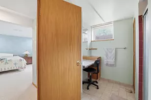 3110 W 82nd St, Bloomington, MN 55431 - Photo 25